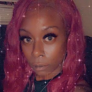 Meet your Posher, Keshia